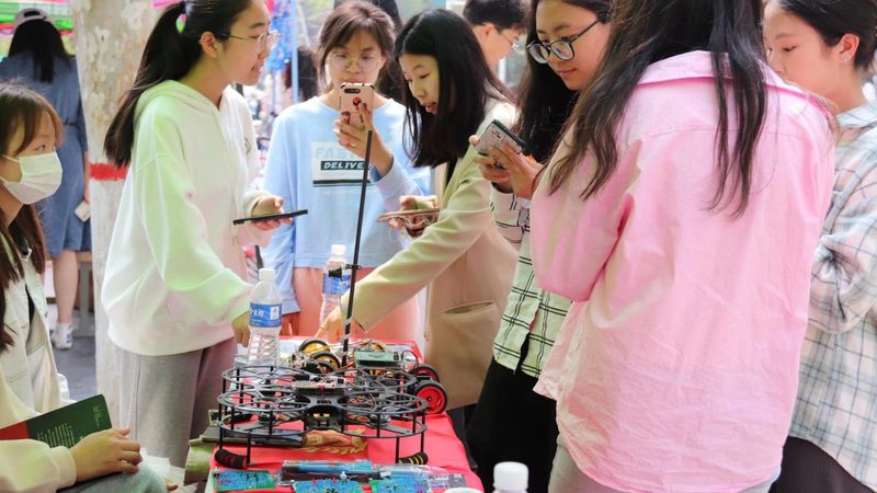 BI实时数据监控系统：揭秘其核心价值与选型要点**